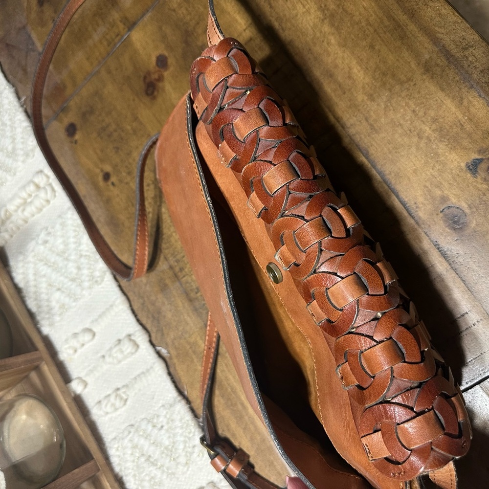 Patricia Nash Leather Crossbody Bag - Picture 5 of 5